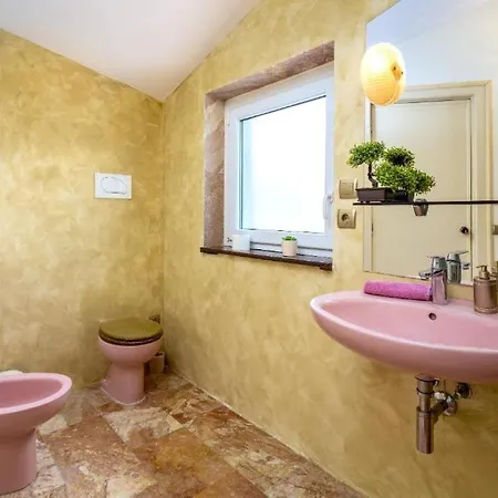 Olavia Rooftop Terrace & Seaview Apartman Split