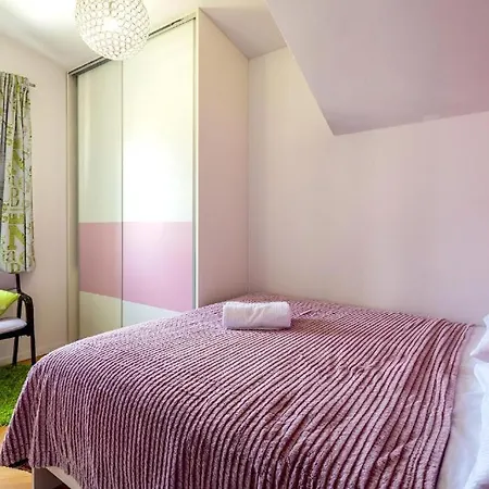 Olavia Rooftop Terrace & Seaview