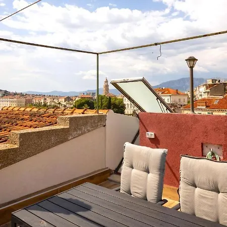 Olavia Rooftop Terrace & Seaview *